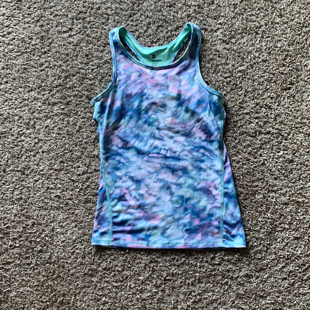 All in motion tank top 🍉